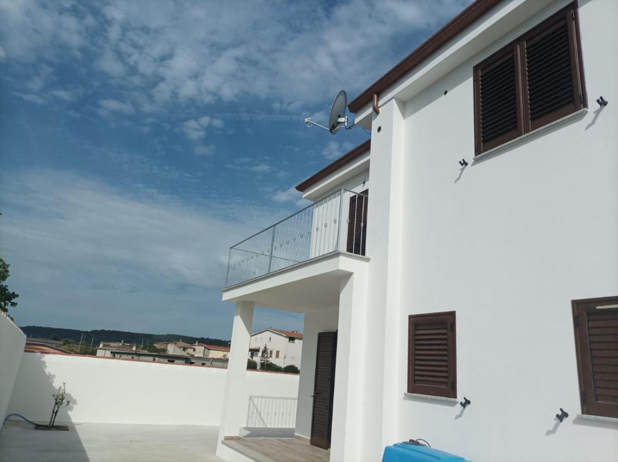 Appartement F2 Meuble Loculi Exterior foto